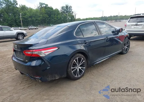 2018 Toyota Camry Se z USA, uszkodzony, nr VIN 4T1B11HK6JU597940